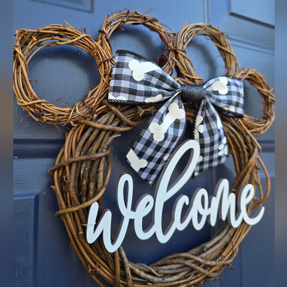 Mini Welcome Paw Wreath 🐾
